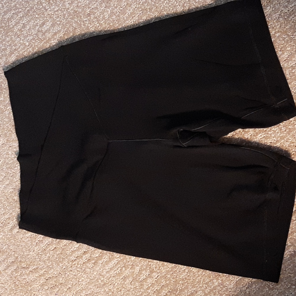 Bike shorts size M